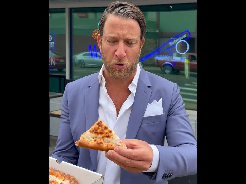 Barstool Pizza Review Rocky's Corner (Hot Springs, AR) Barstool TV