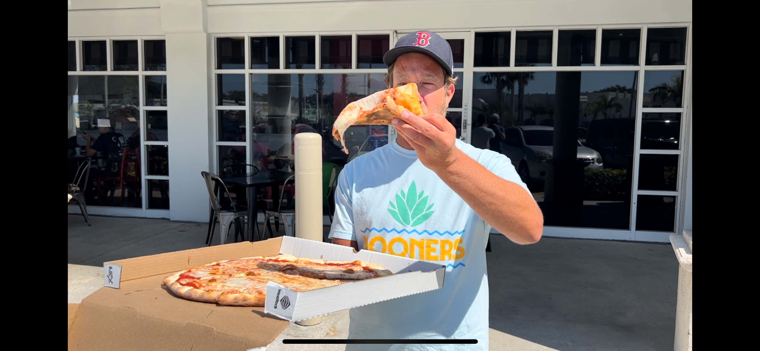 Barstool Pizza Review - Manhattan Joe's Pizzeria (Boca Raton, FL)