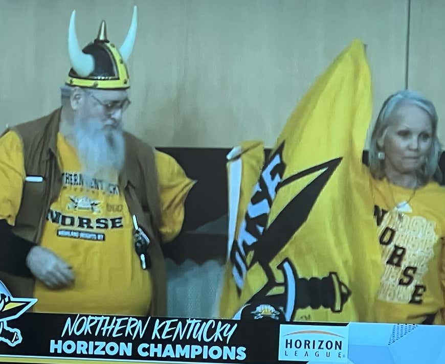 Dumb Rules, Saving The NCAA Tournament Committee And Hilarious Fans - We Once Again Saw Why Mid-Major Title Games Are AWESOME