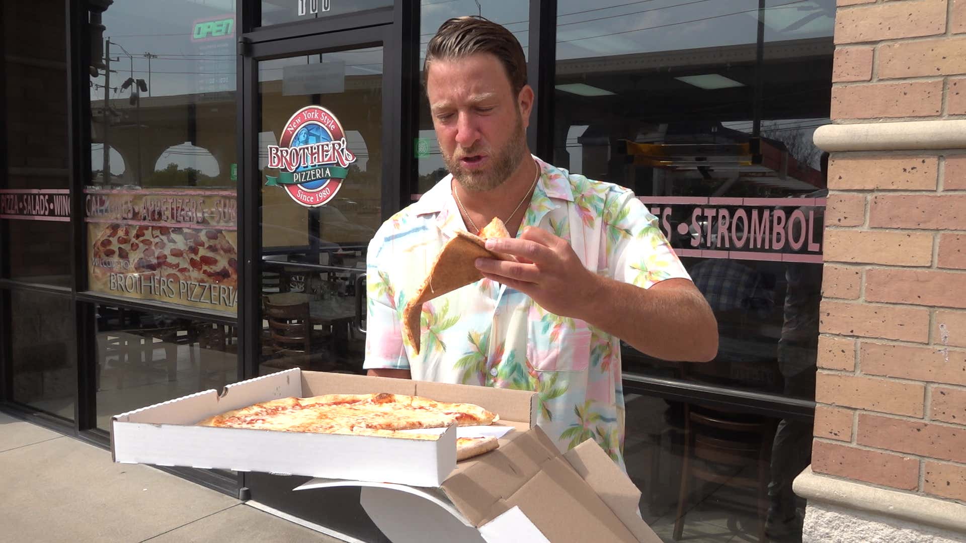Barstool Pizza Review - Brother's Pizzeria (Houston, TX)