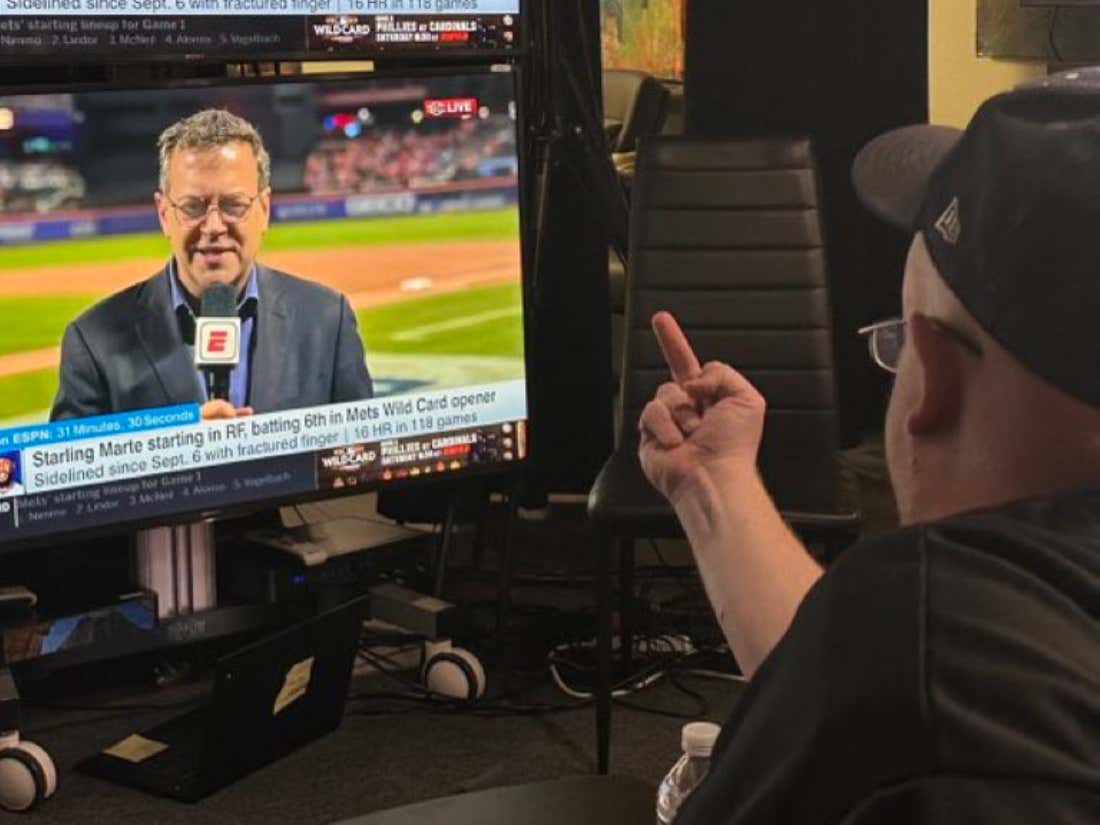 The Barstool Office Is Not Ready For The Chaos That Is Coming Monday