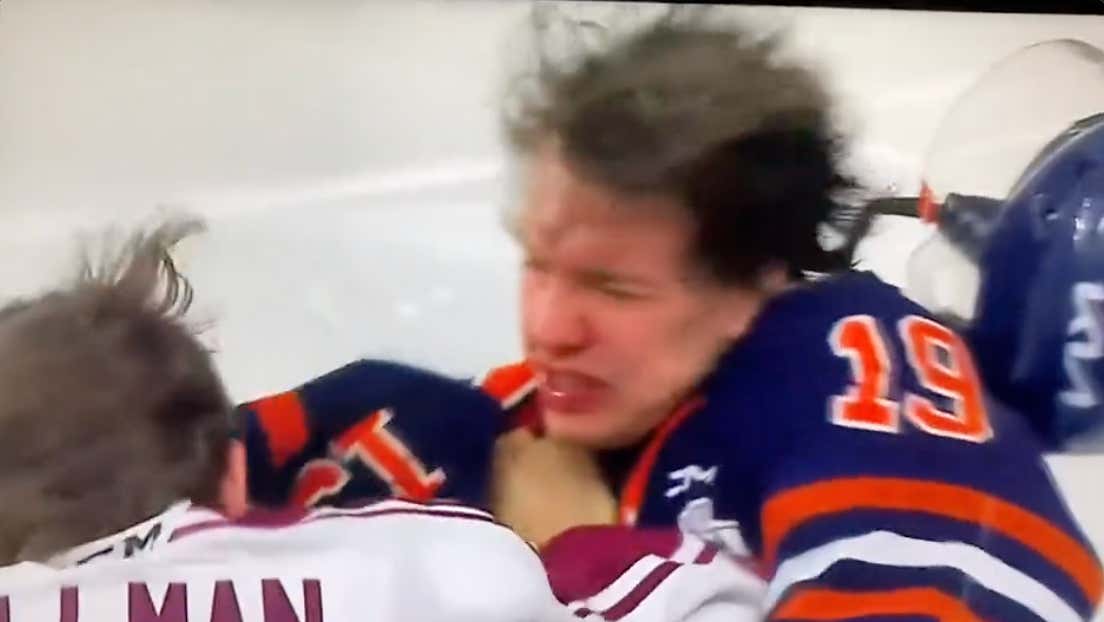 Friday Fights: NJ Devils Prospect Chase Stillman Beats The Brakes Off Some Poor Soul In The Memorial Cup