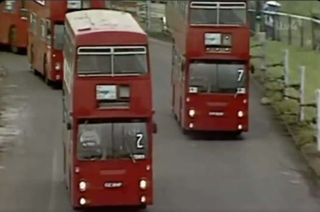 UK Double Decker Bus Racing Was An ELECTRIC Sport And Needs To Make A Comeback