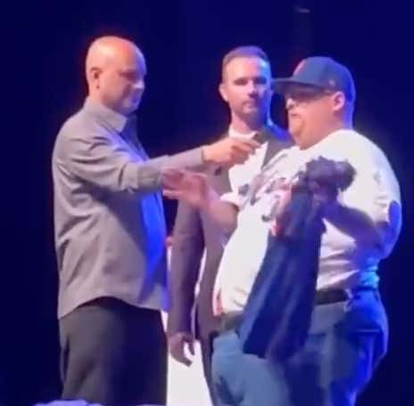 Frank The Tank Roasts Room Full Of Mets Players Directly To Their Faces