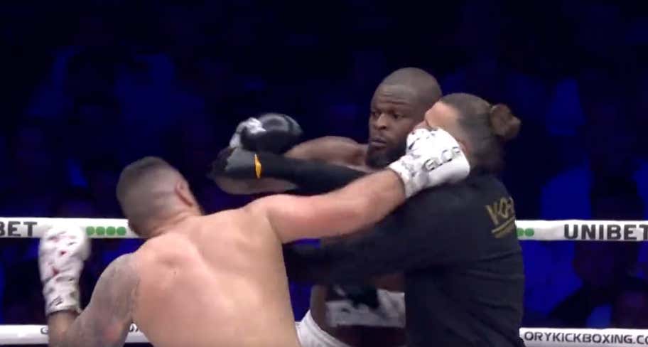 If You Want To Be A Kickboxing Ref, You Better Have A Jaw Made Out Of Concrete