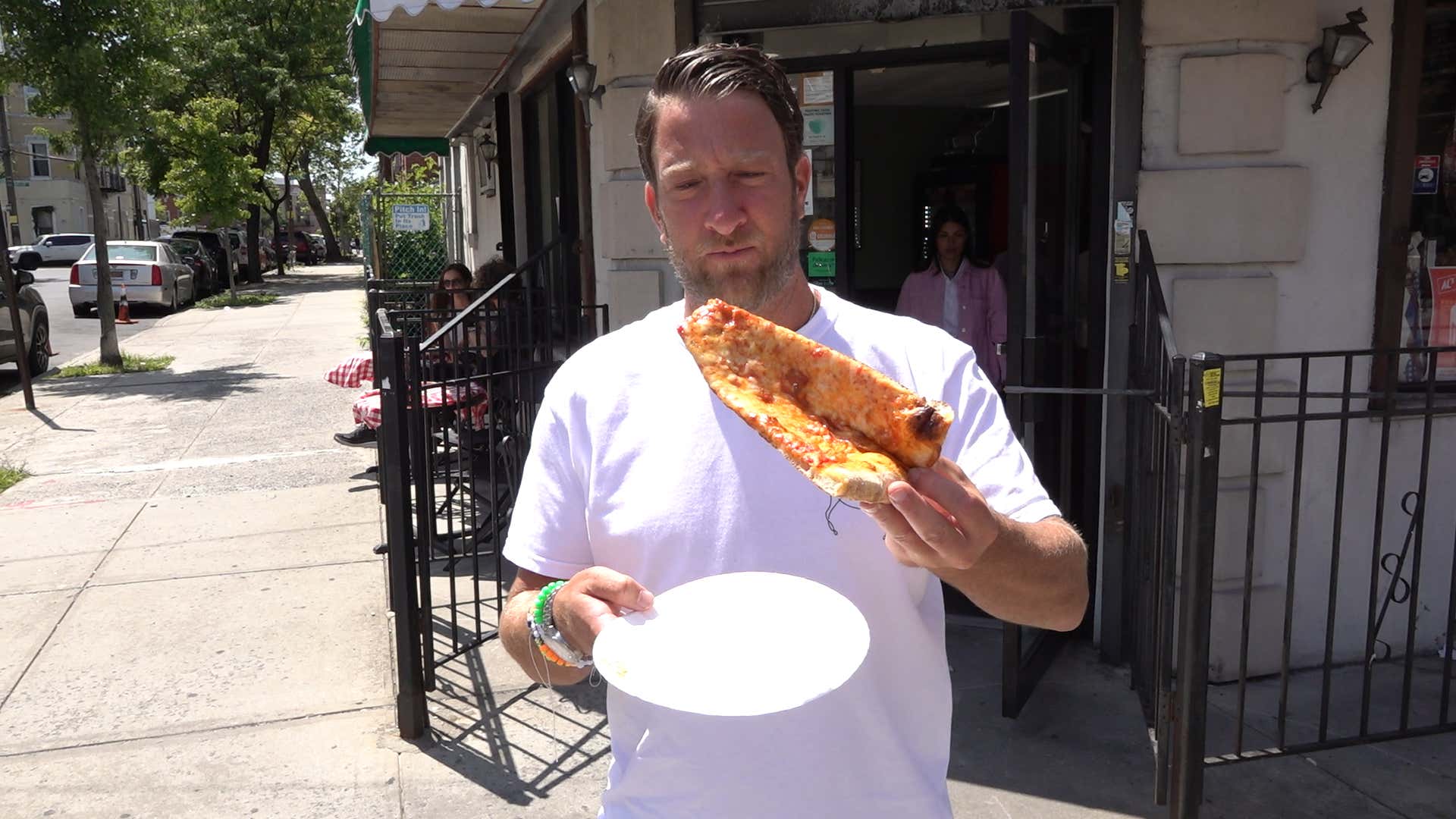 Barstool Pizza Review - Mano's Pizzeria (Queens, NY)