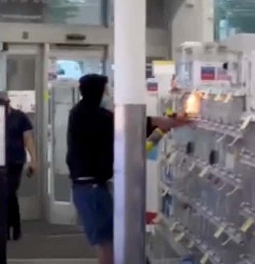 Skell Of The Week: The Guy Who Used A Blowtorch To Steal From Walgreens