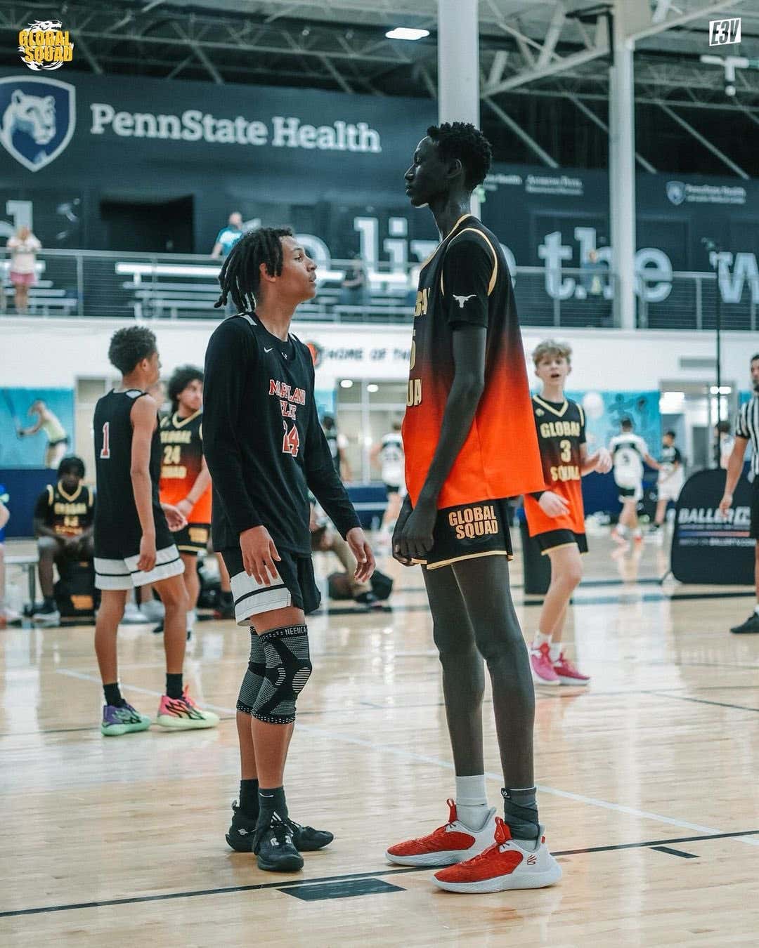 Wembanyama Jr? This 7'1" Eighth Grader Looks Like An Absolute Cheat Code on The Court