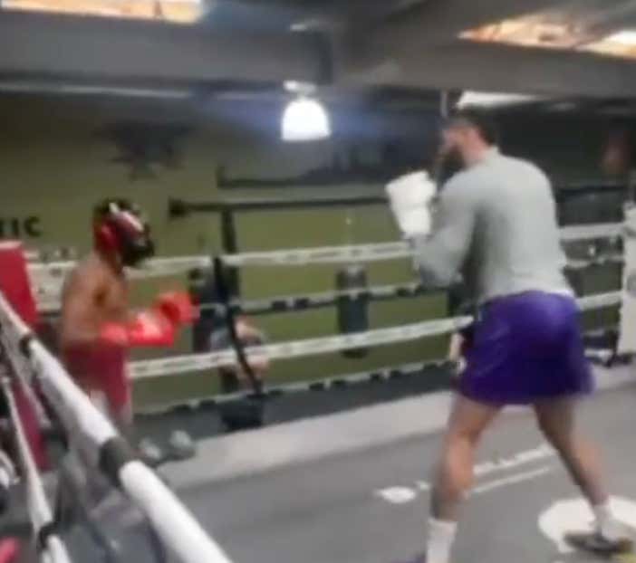 Anthony Davis Needs To Fight At The Next Rough n Rowdy If He Wants To Change His 'Street Clothes' Nickname