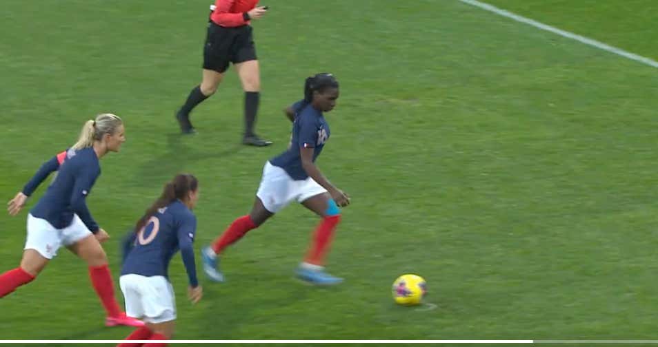 This French Ad For The Women's World Cup Is One Of The Best Pieces Of Marketing You'll See