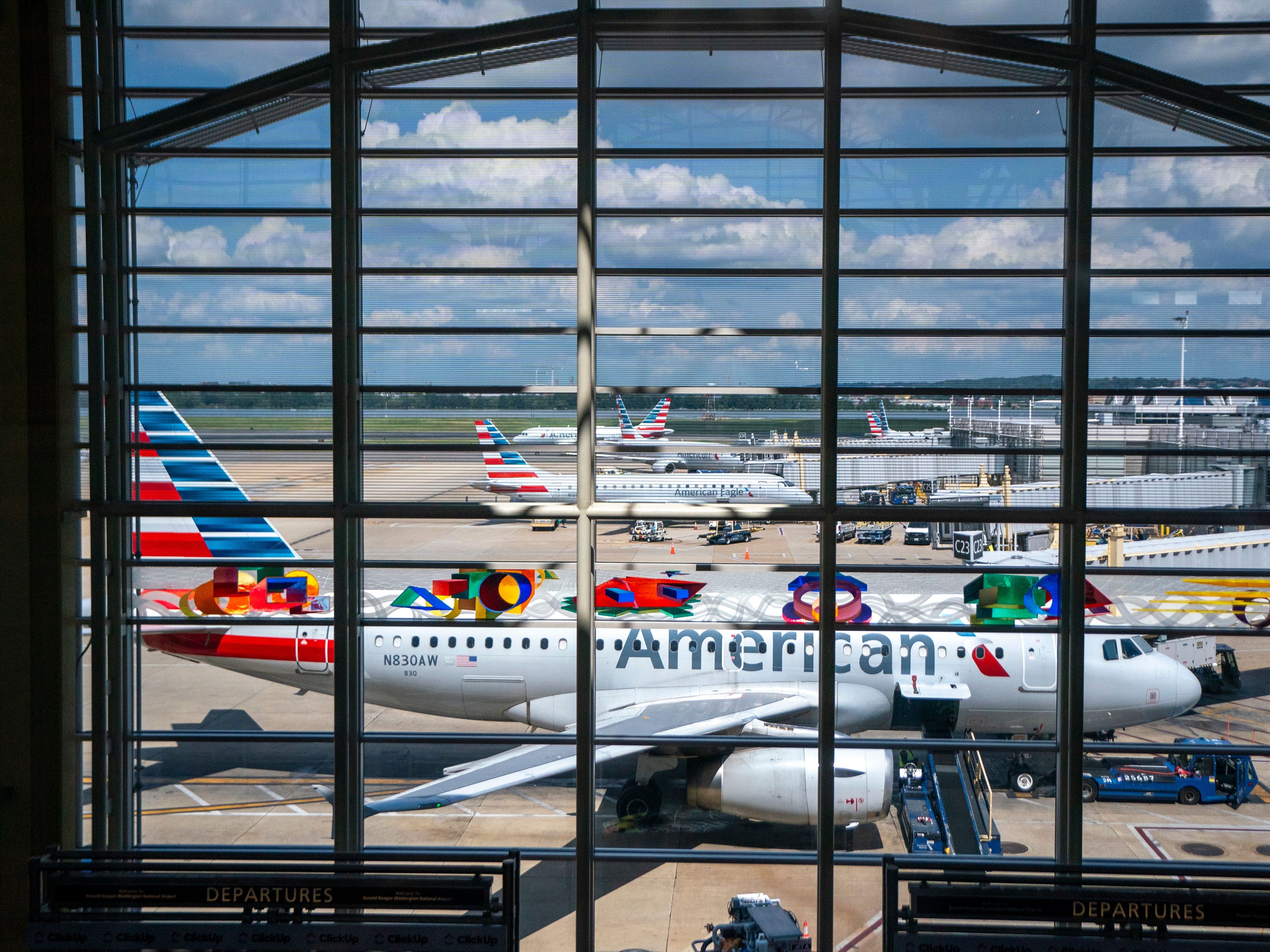 The Airline Industry Bans Smart Teenager Because Of Their Shitty Layovers