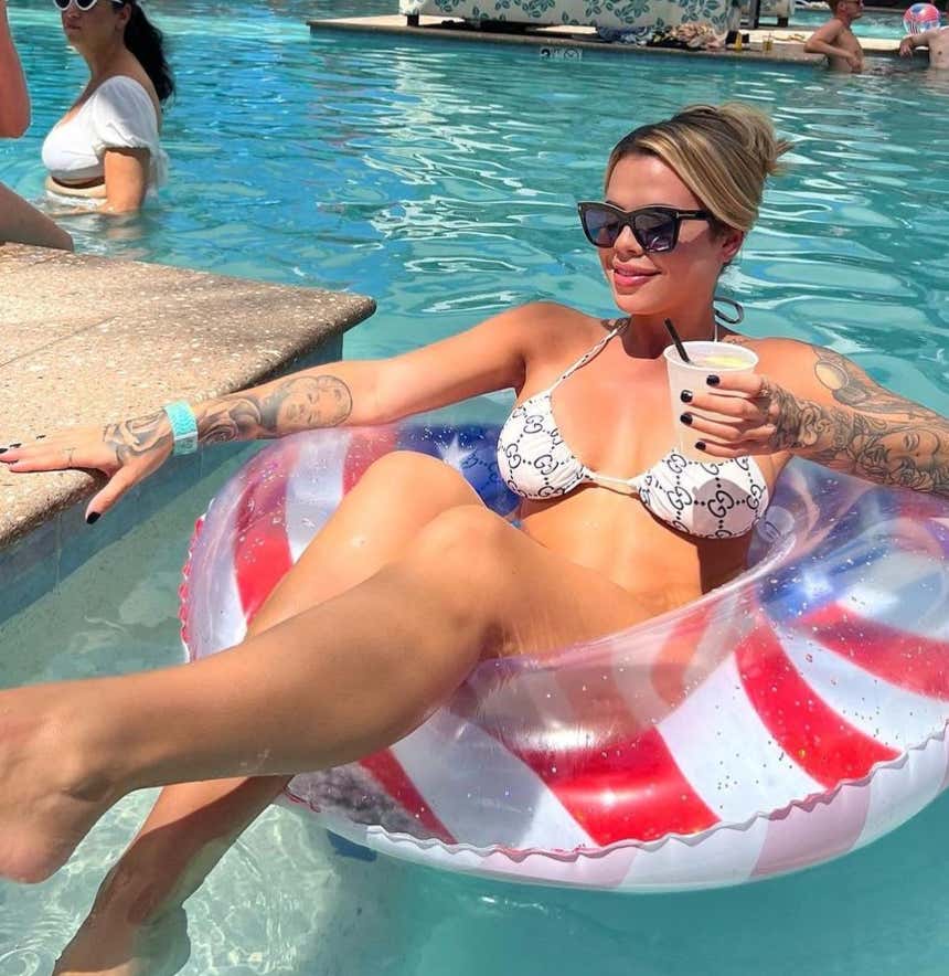 Barstool Chicago's Local Smokeshow Of The Day - Kassandra_img_3