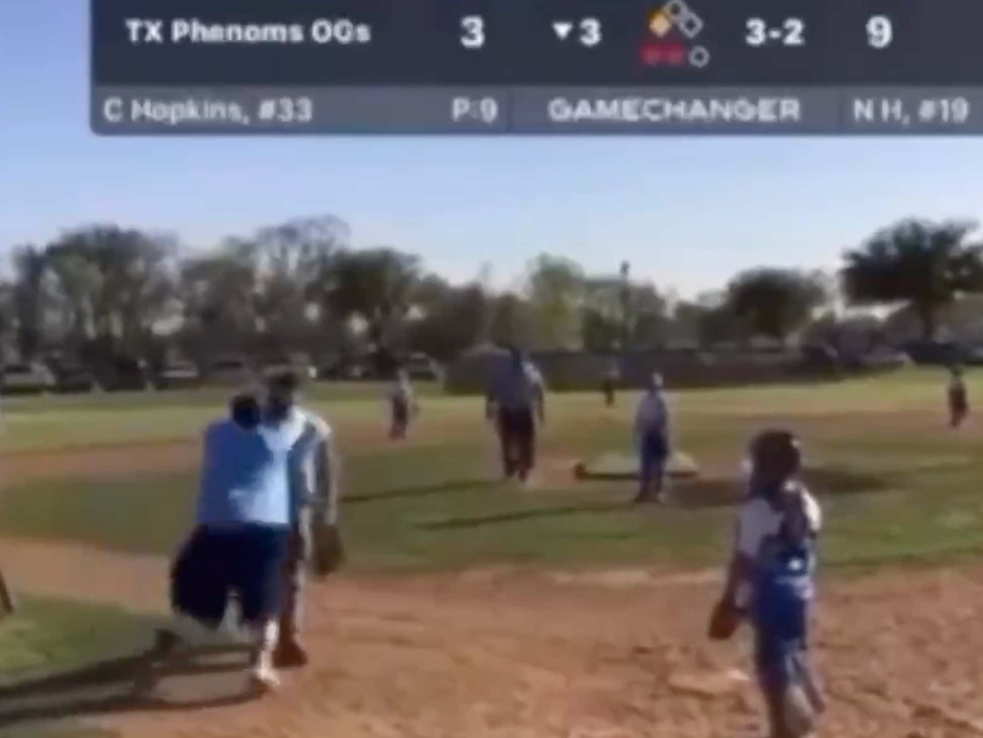 Little League Coach Absolutely Bodies An Umpire After He Disagrees With