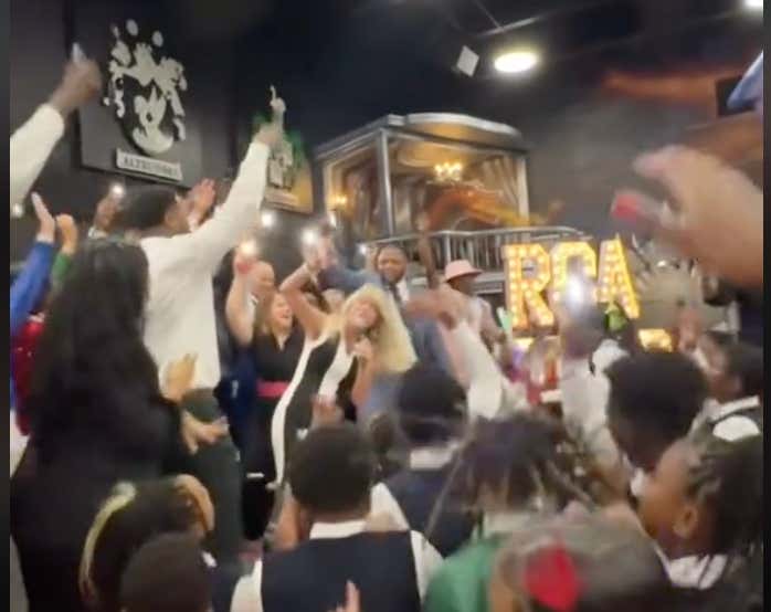 A Teacher Kicked Off The School Year By Flawlessly Rapping A Busta Rhymes Verse During An Assembly On The First Day Of School