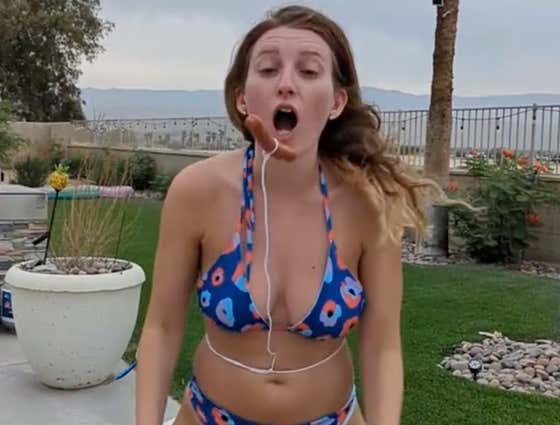 www.barstoolsports.com