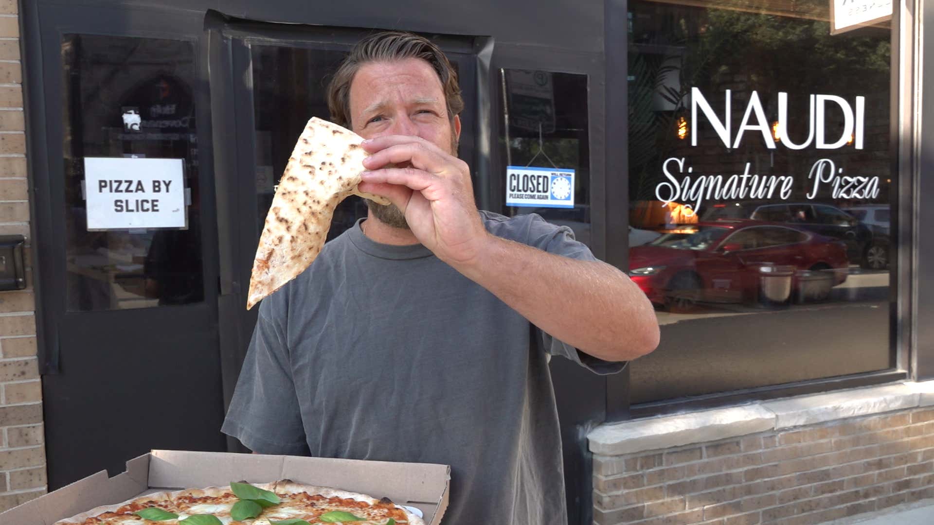 Barstool Pizza Review - Naudi Signature Pizza (Chicago, IL)