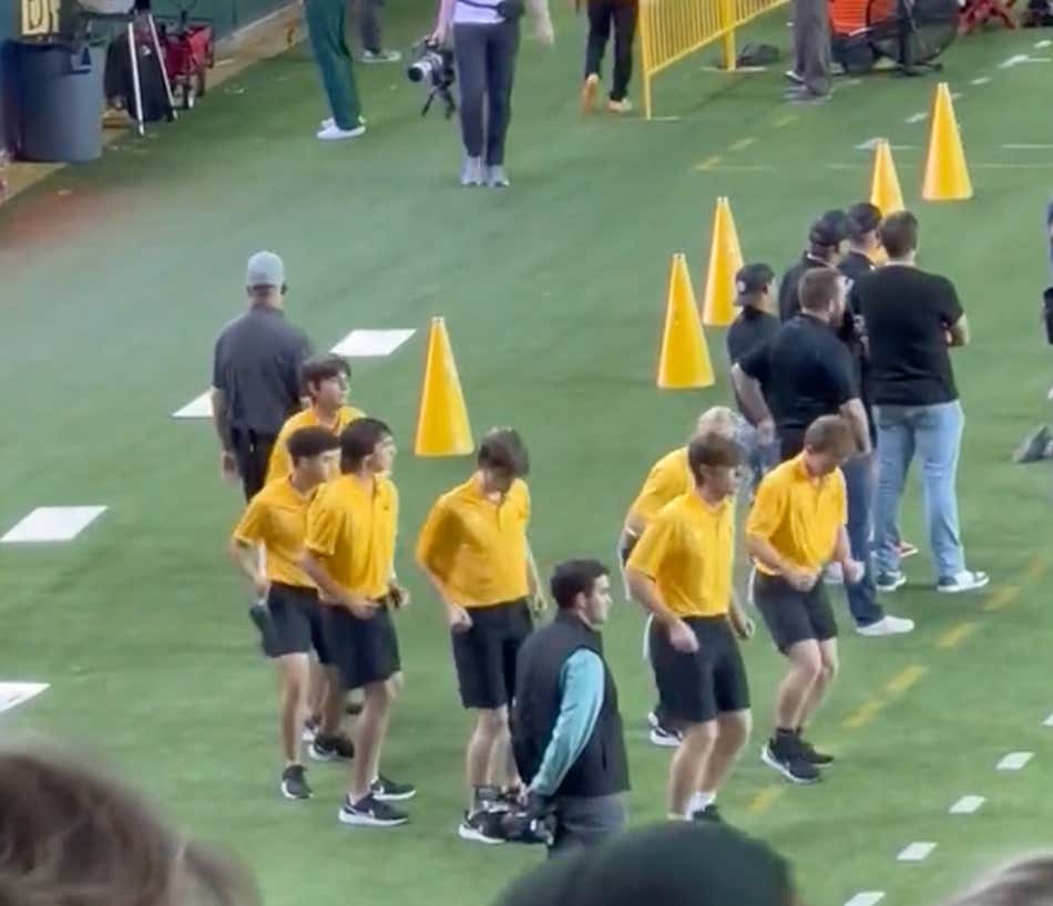 Baylor Football's Student Dance Team Is Nothing Short Of An Electric Factory