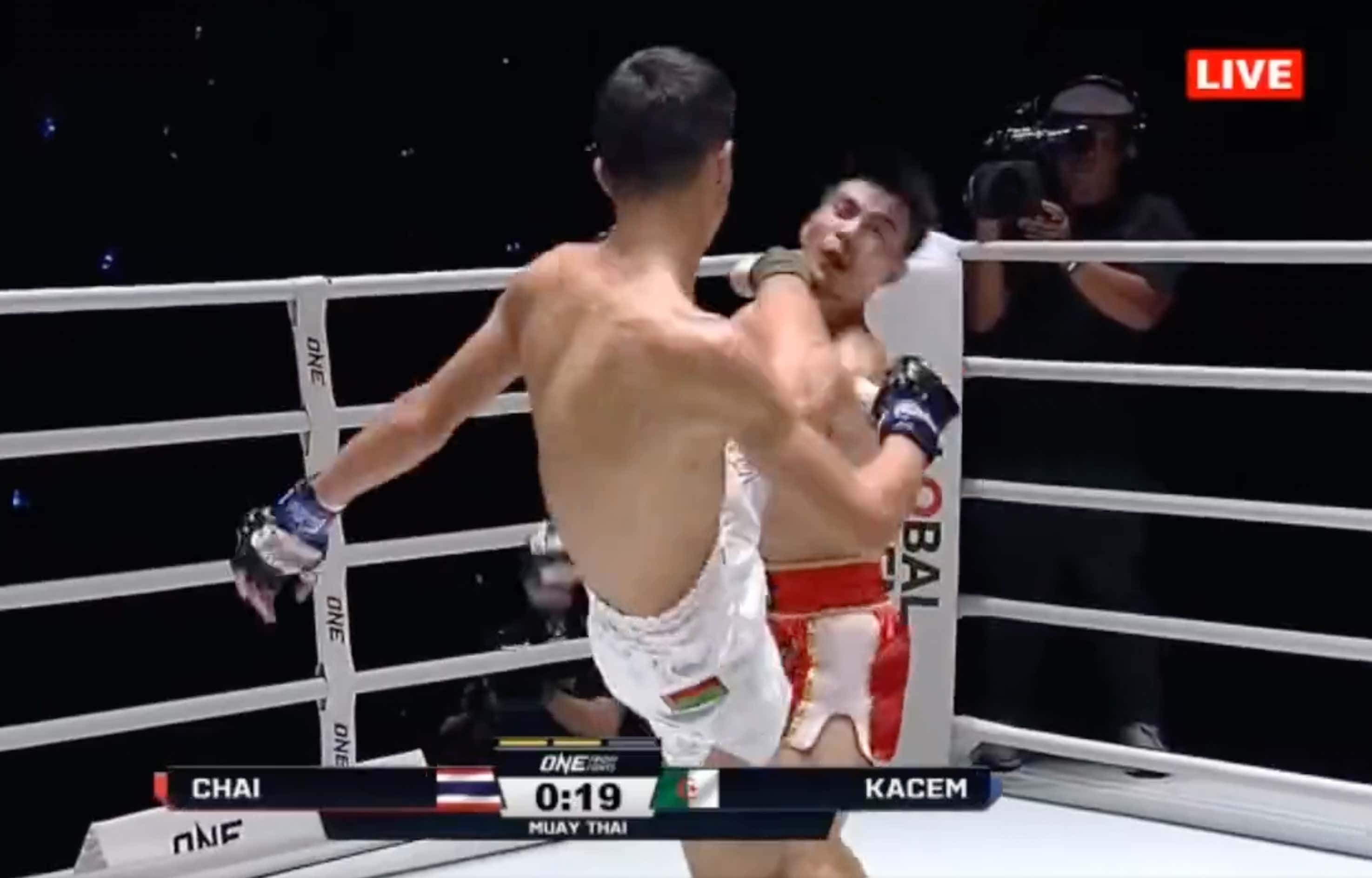 A 17-Year-Old Kid Landed The Nastiest Head Kick Of The Year This Morning In His ONE Debut