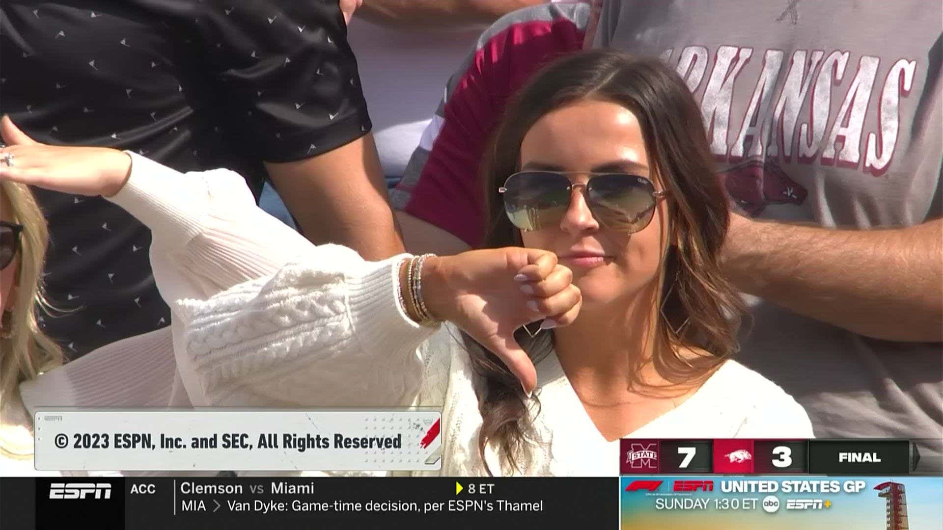 This Arkansas Fan Was Absolutely Disgusted With The Razorbacks' Performance And Has Had It With Sam Pittman Football