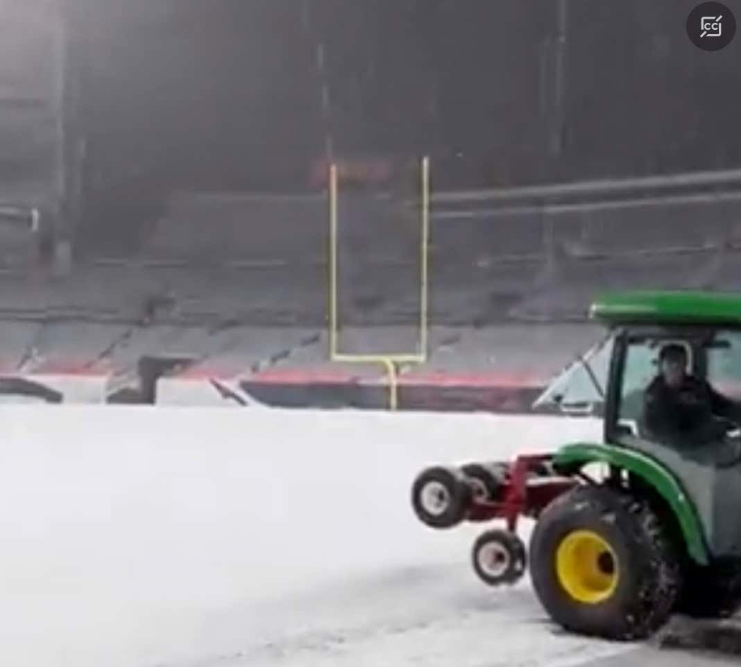 ALERT: SNOW BOWL IN DENVER! WE HAVE A SNOW BOWL IN DENVER!