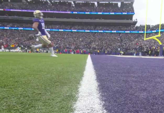 This Washington LB Dropped A Potential Pick Six So Far In Front Of The Goal Line That He May Need To Be Investigated For Point Shaving