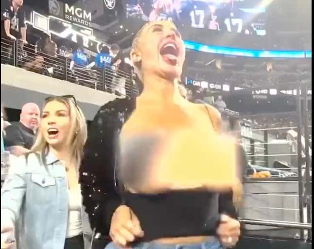 OnlyFans Model Danii Banks Was Apparently Thrown Out Of A Raiders Game For The Harmless Act Of Showing Her Boobs Inside Allegiant Stadium
