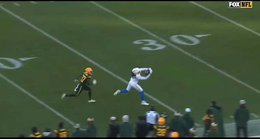 Quentin Johnston Does Not Know How To Catch A Football