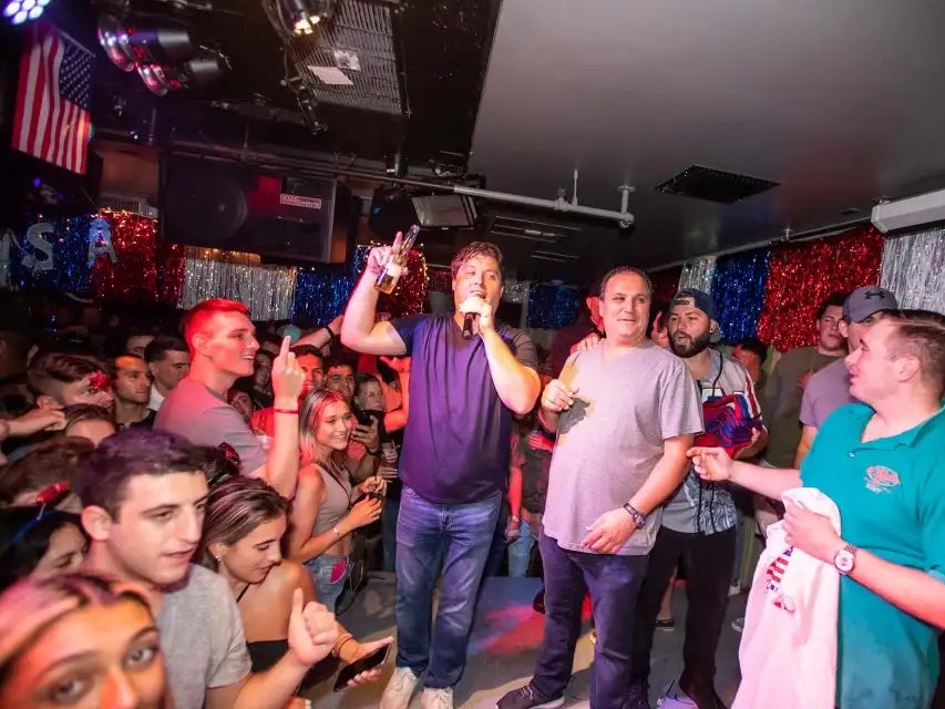 Five Songs Every Bar Should Play On Thanksgiving Eve No Questions Asked