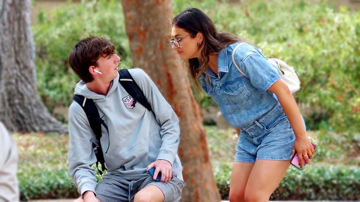 Sniffing Strangers & Telling Them They Stink!