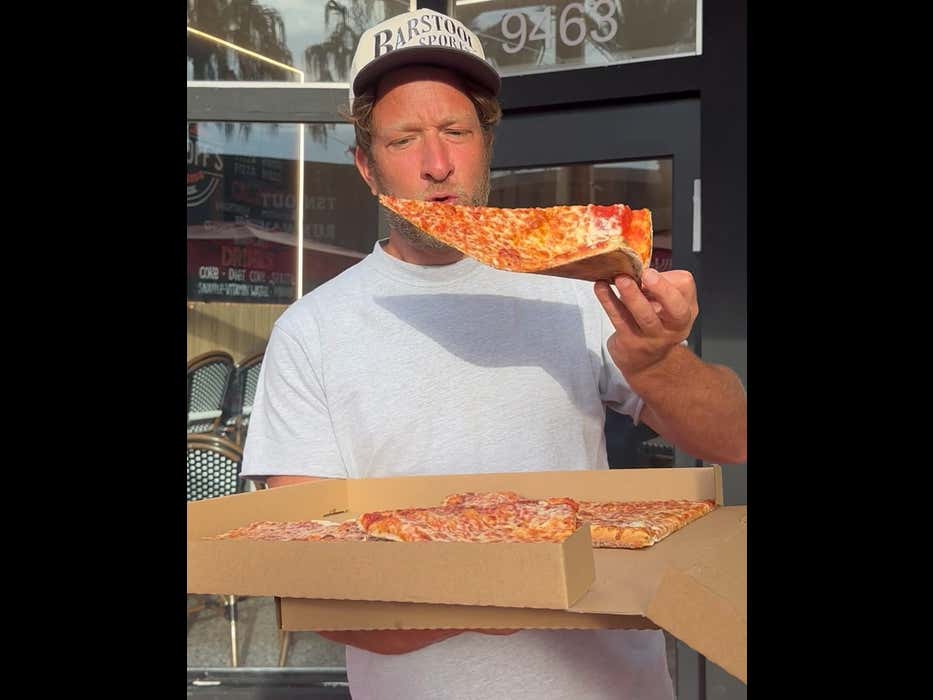 Barstool Pizza Review Fialkoff's Kosher Pizza (Surfside, FL