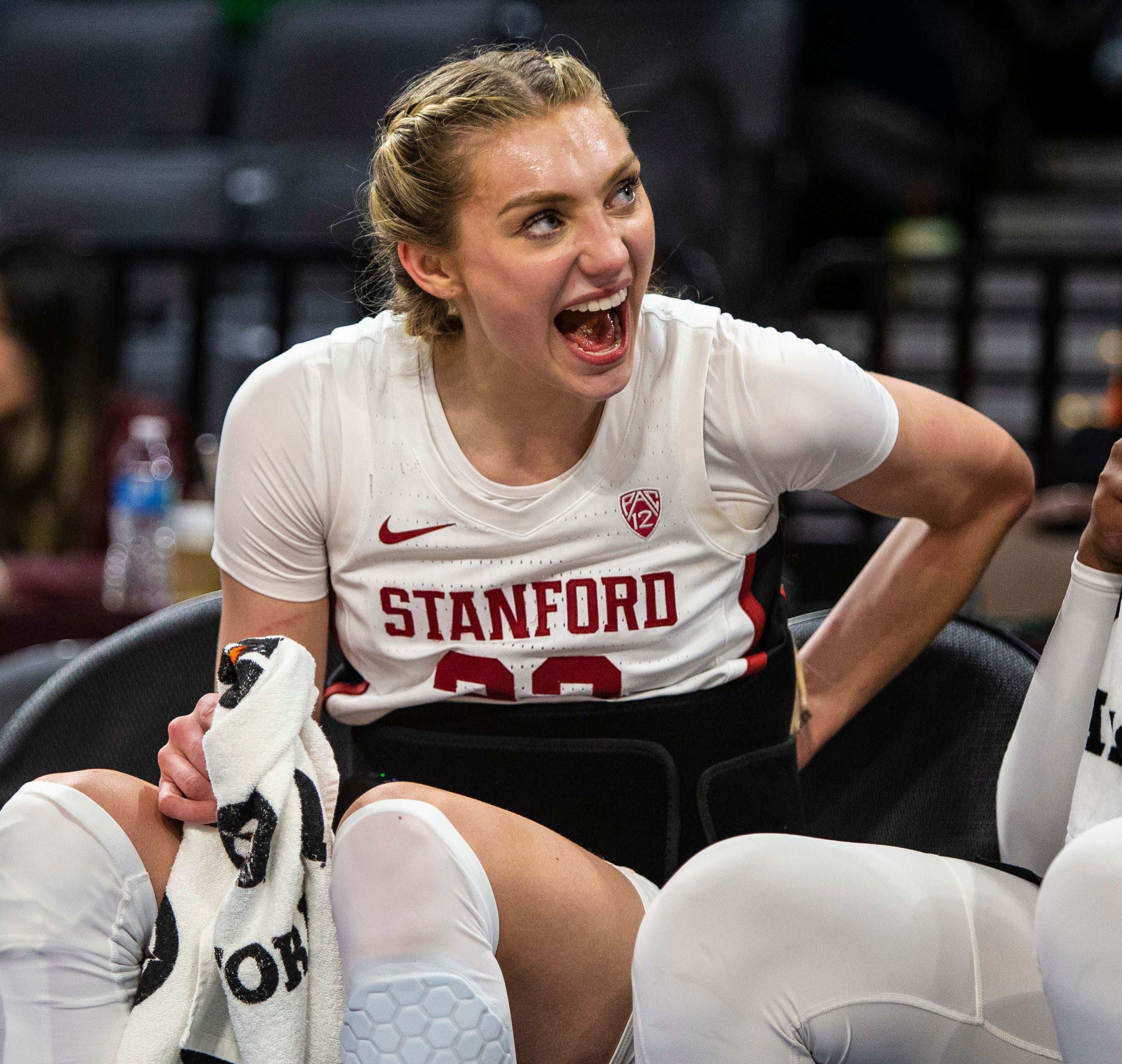 People On The Internet Are Now Simping For Cameron Brink Who May Be The Best Women's Basketball Player In The Country