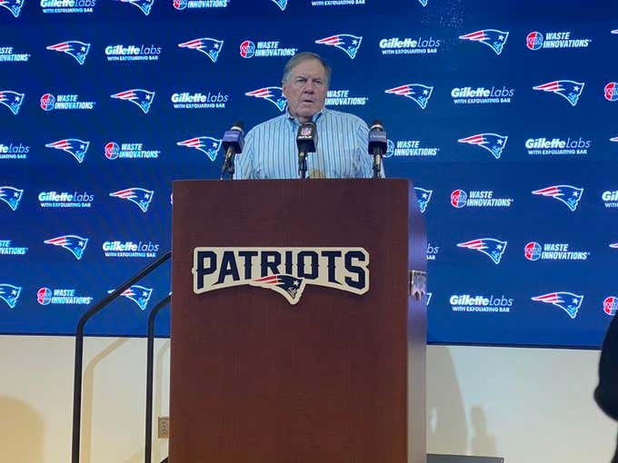 Belichick's Possible Final Press Conference as Coach of the Patriots Was a Masterclass in Manly Stoicism