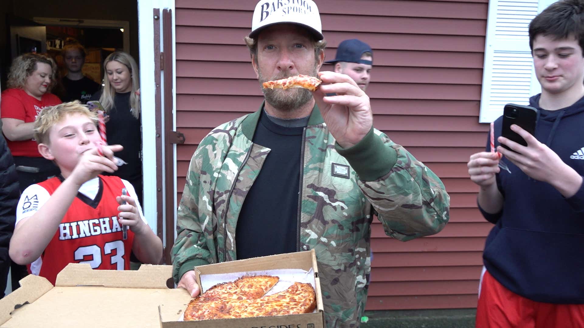 Barstool Pizza Review - Buddy’s Union Villa (North Easton, MA)