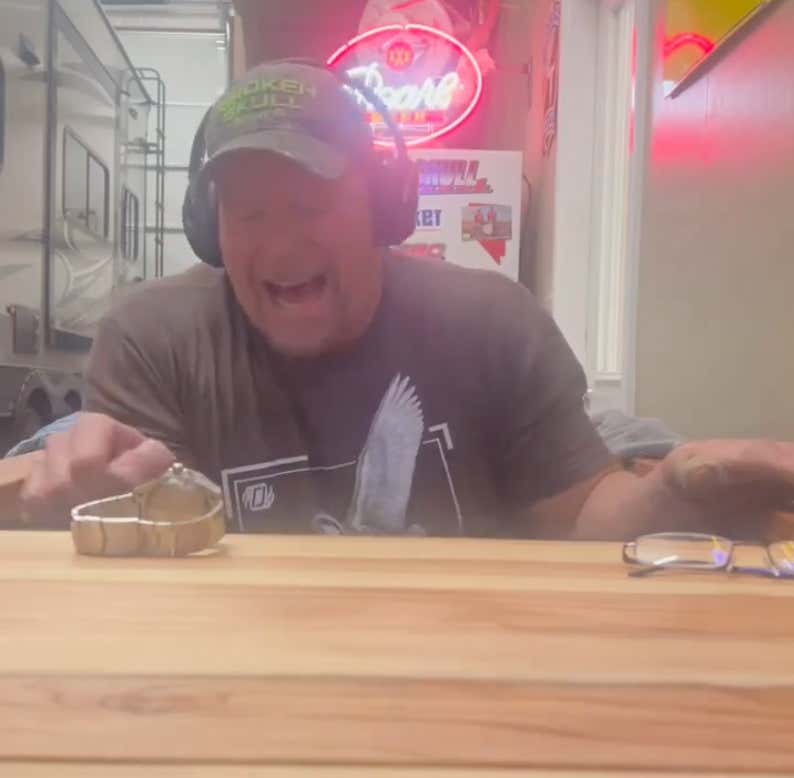 Stone Cold Steve Austin's First Attempt At A Cold Plunge Is Hilarious