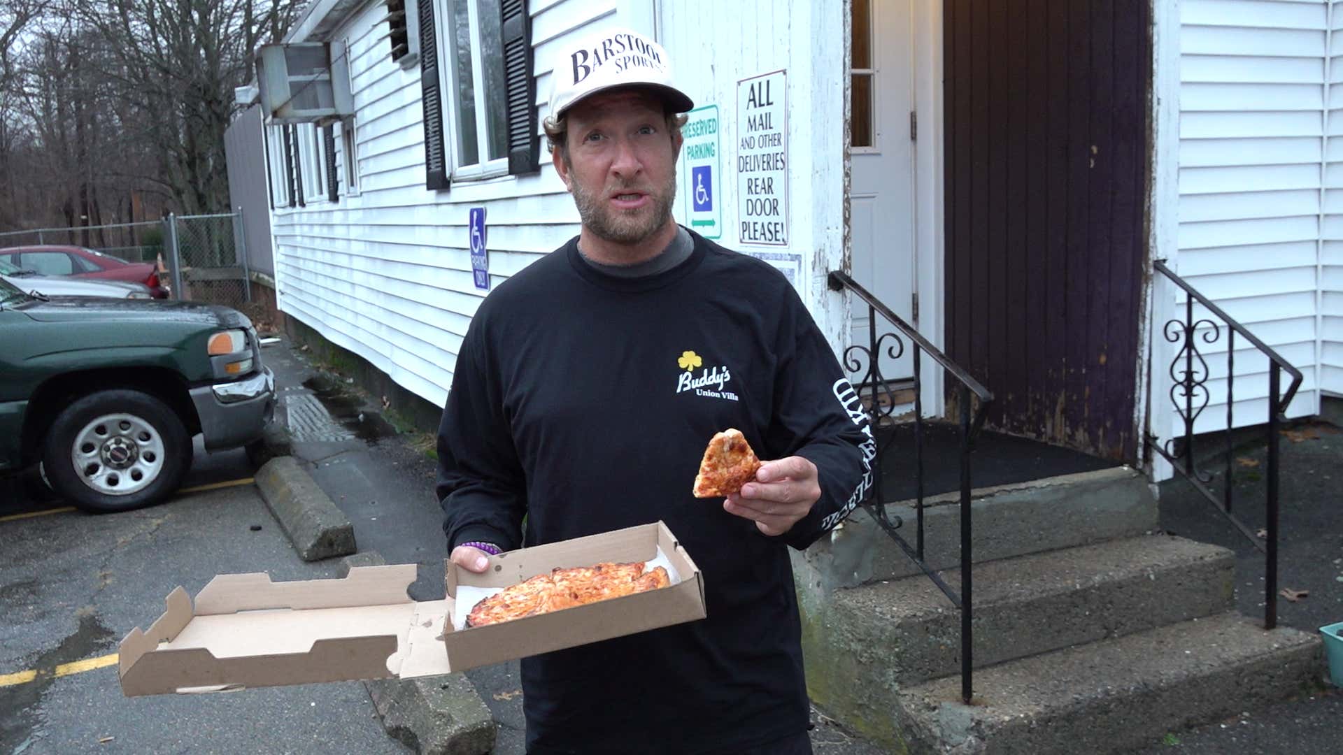 Barstool Pizza Review - Hoey's Pizza (Randolph, MA)