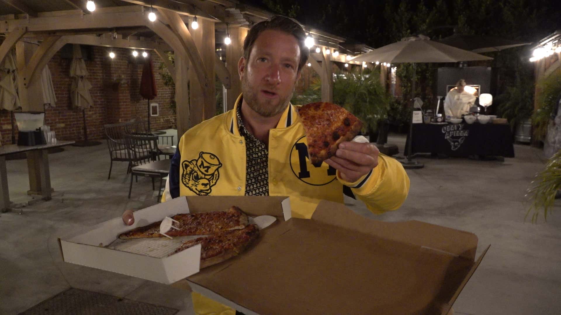 Barstool Pizza Review - Ozzy's Apizza (Glendale, CA)
