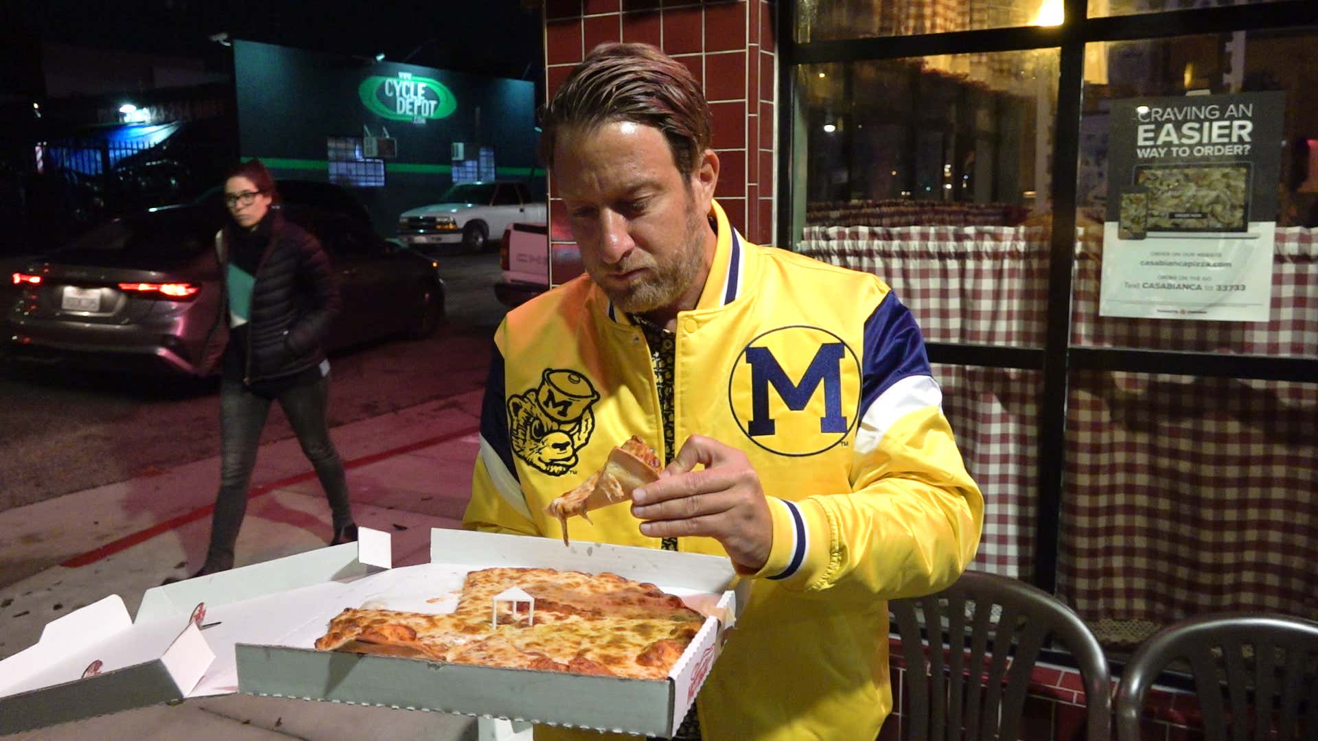 Barstool Pizza Review - Casa Bianca Pizza Pie (Los Angeles, CA)