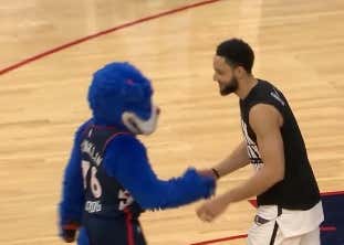 The Sixers Mascot Dapped Up Ben Simmons And Now Might Have To Be Put On Trial For Treason