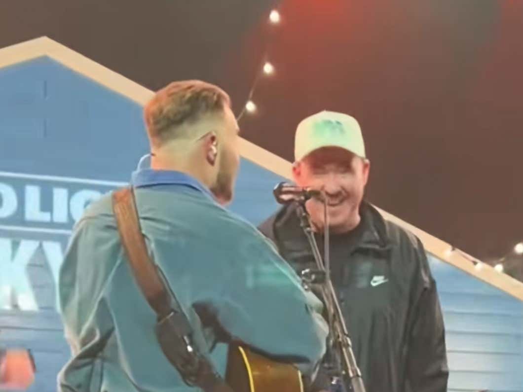 Zach Bryan’s Show At Super Bowl Week Looked Awesome Barstool Sports