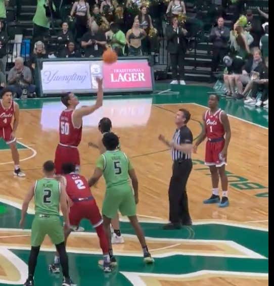 This Video Of A Ref Being Hilariously Lazy Is The Perfect Example Of How Terrible They Are In College Basketball