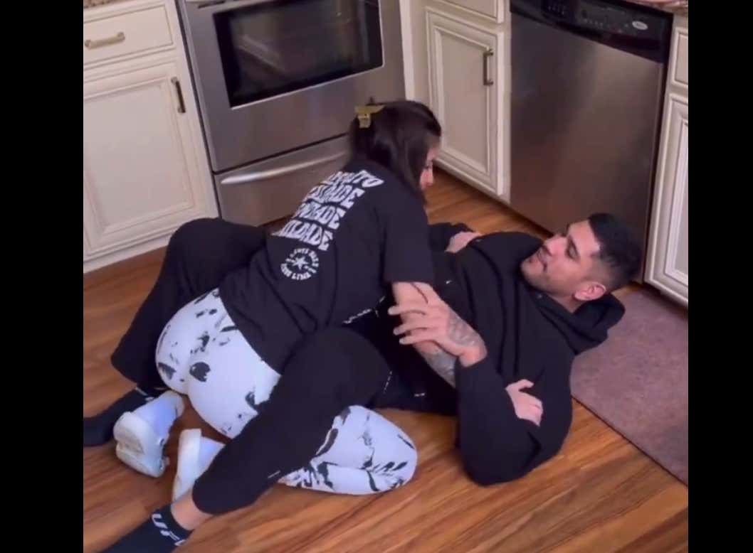 Alex Pereira And Polyana Viana Are MMA's Hottest New Couple