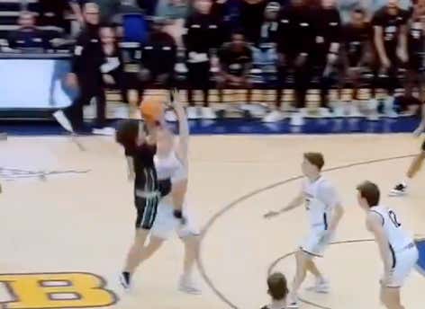 MARCH MADNESS IS HERE - North Alabama's KJ Johnson Hits A Ridiculous Buzzer Beater To Upset Lipscomb In The Atlantic Sun Tournament