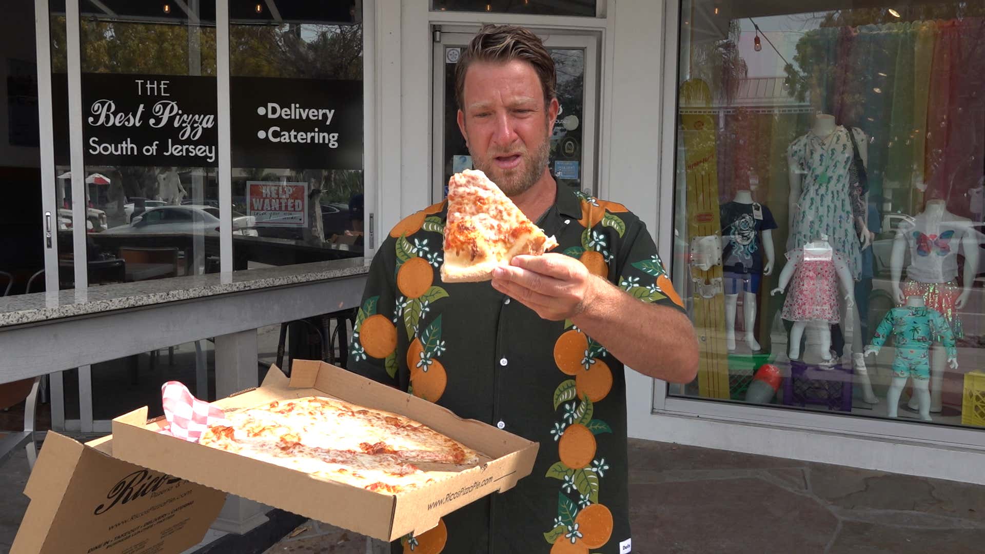 Barstool Pizza Review - Rico's Pizzeria (Sarasota, FL)