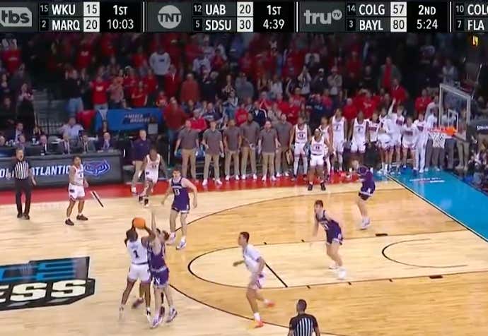 'What's He Doing?' - Bill Raftery Being Disgusted With The Stupidity Of FAU Sums Up College Basketball Perfectly