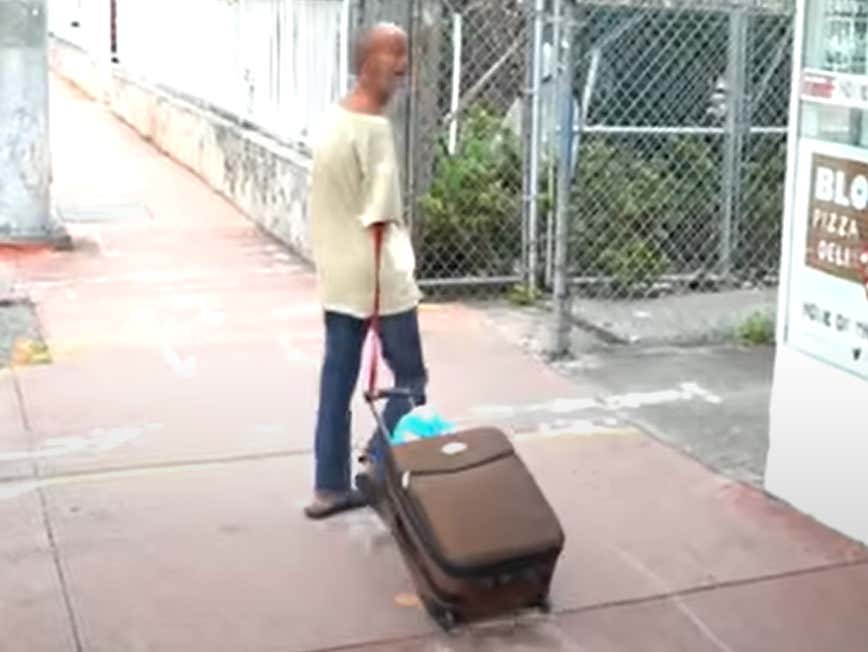 RIP Jonathan Crenshaw, The Armless Miami Native Who Made For an AllTime Pizza Review Barstool