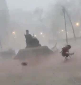 Crazy Video Of A Kentucky Kid Getting Obliterated And Tossed Around By Some Nasty Wind While Trying To Walk On Campus Today