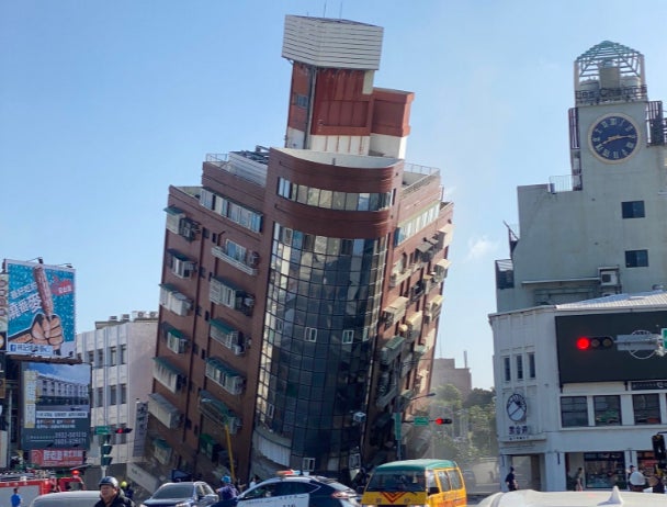 The Videos From The 7.5 Magnitude Earthquake That Struck Taiwan Are Terrifying