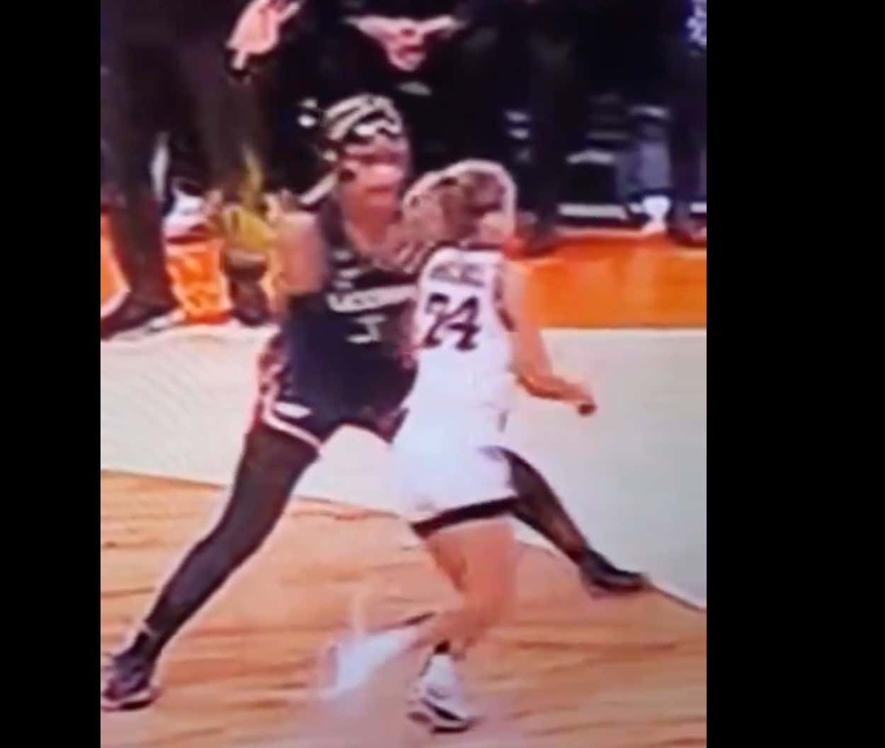 Here's The Only Correct Take That Anyone Who Knows Ball Could Possibly Have About The Iowa / UConn Ending