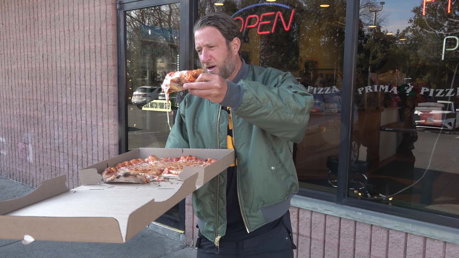 Barstool Pizza Review - Prima Pizzeria (Schenectady, NY)