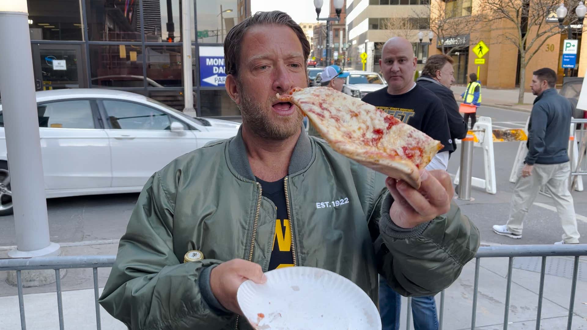 Barstool Pizza Review - Pizzeria Sapienza (Albany, NY)